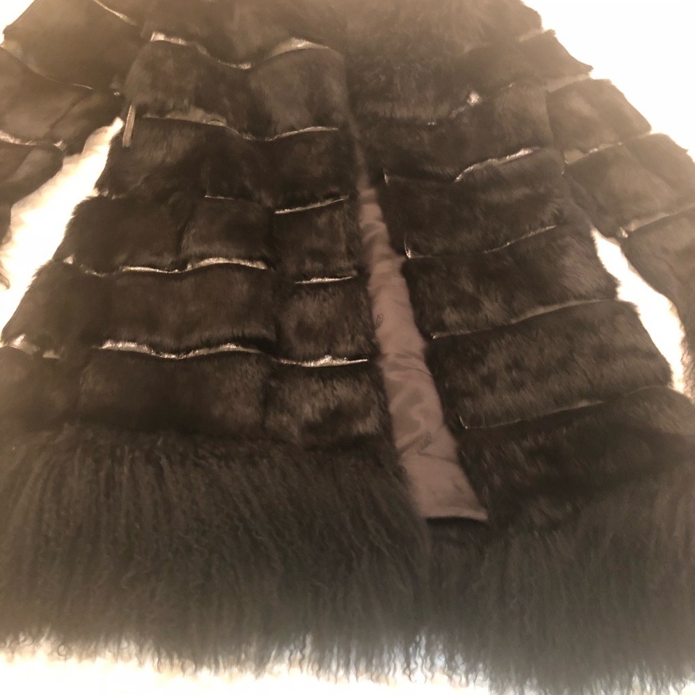 Fur coat - Picture 2 of 7